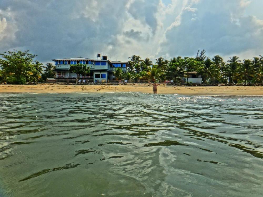 Sealine Beach Resorts Cherai Beach Exterior photo