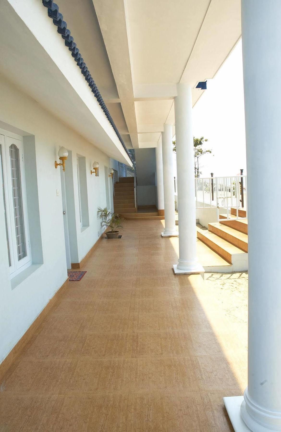 Sealine Beach Resorts Cherai Beach Exterior photo