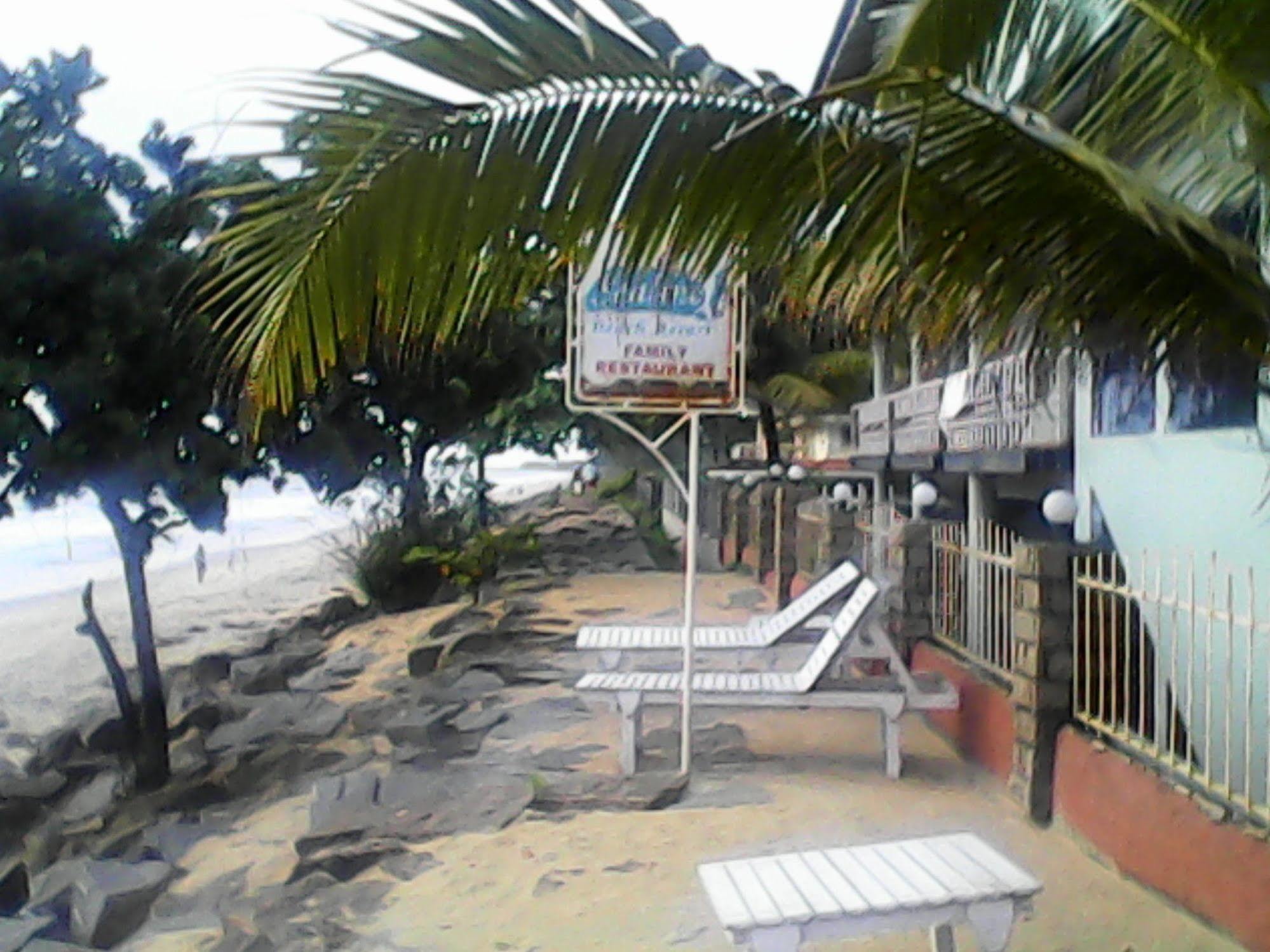 Sealine Beach Resorts Cherai Beach Exterior photo